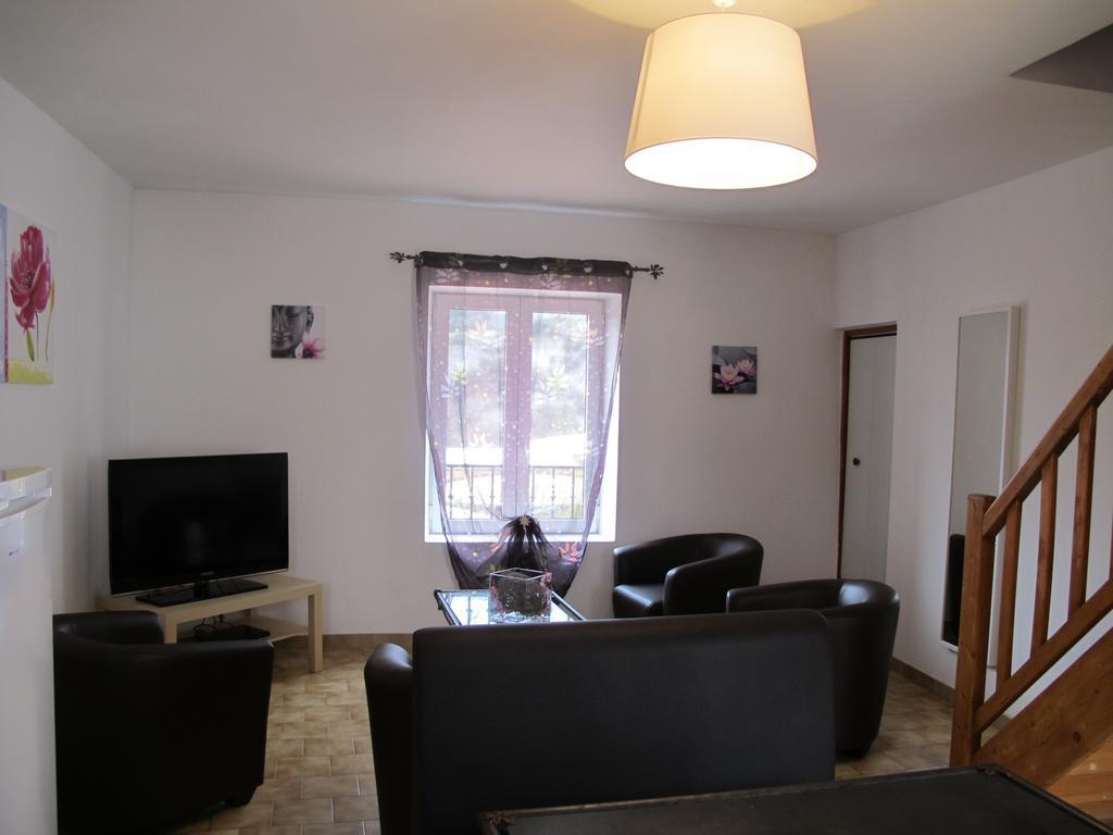Cairenou Location Apartment Saint-Martin-d'Ardeche Room photo